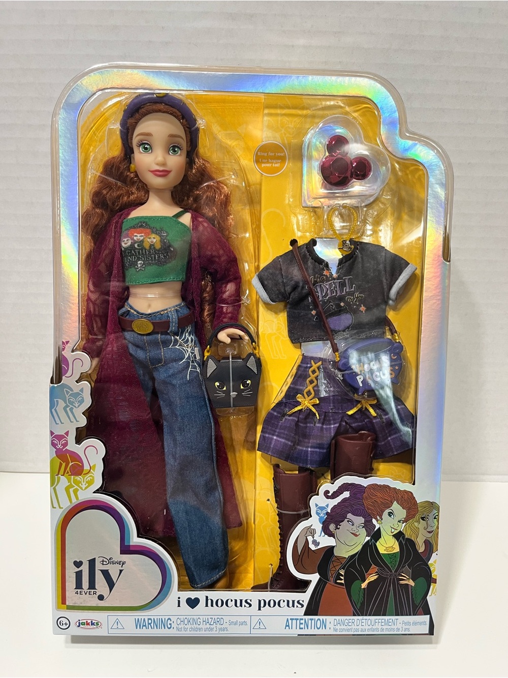 DISNEY ily 4 ever i love hocus pocus barbie doll NWT